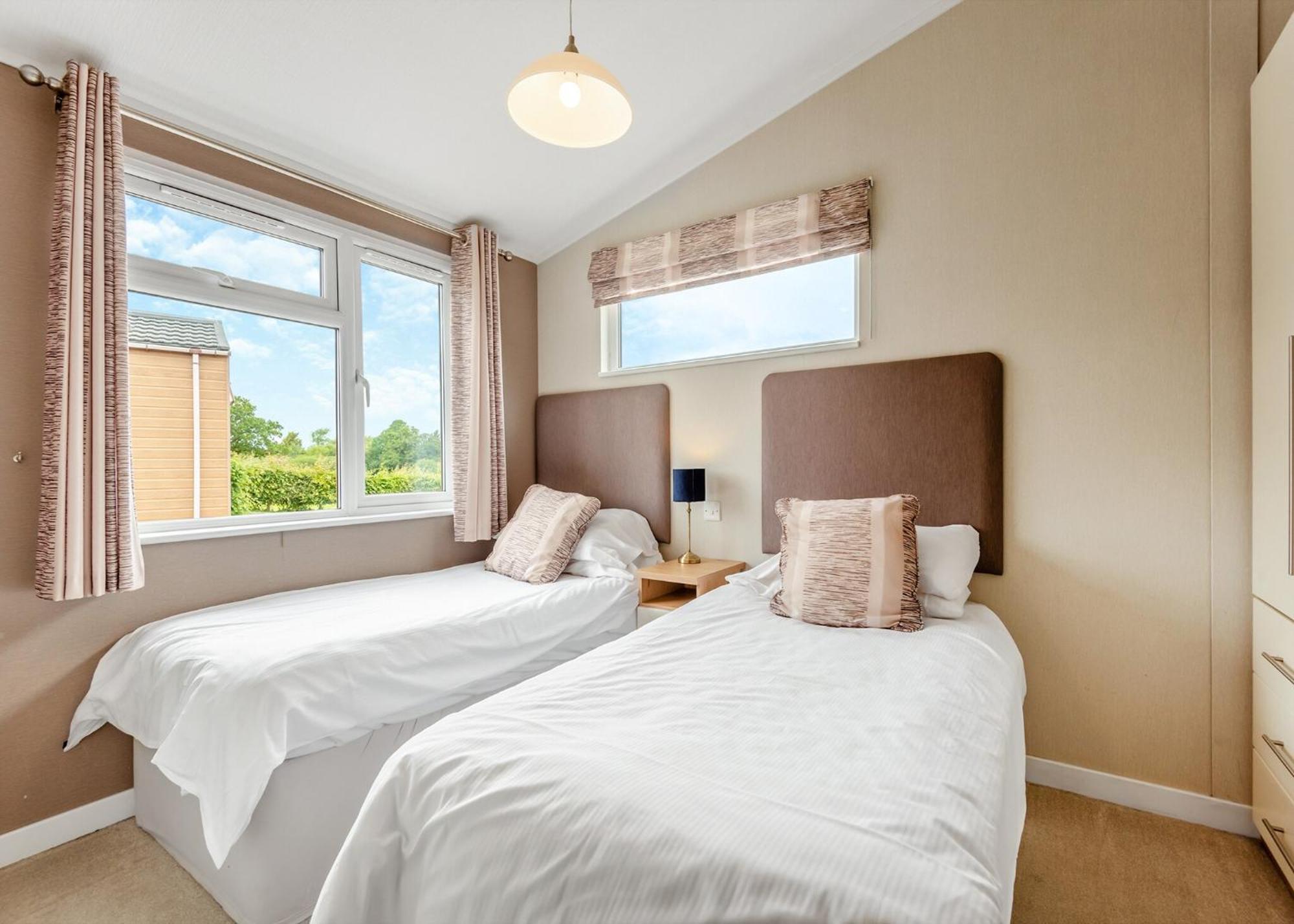 Wigmore Lakes Lodges Cardeston ภายนอก รูปภาพ