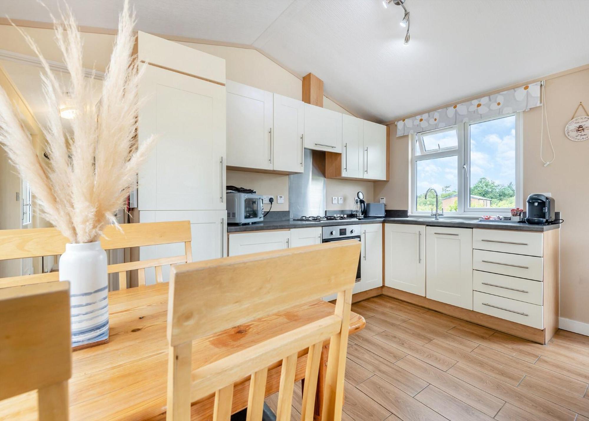 Wigmore Lakes Lodges Cardeston ภายนอก รูปภาพ