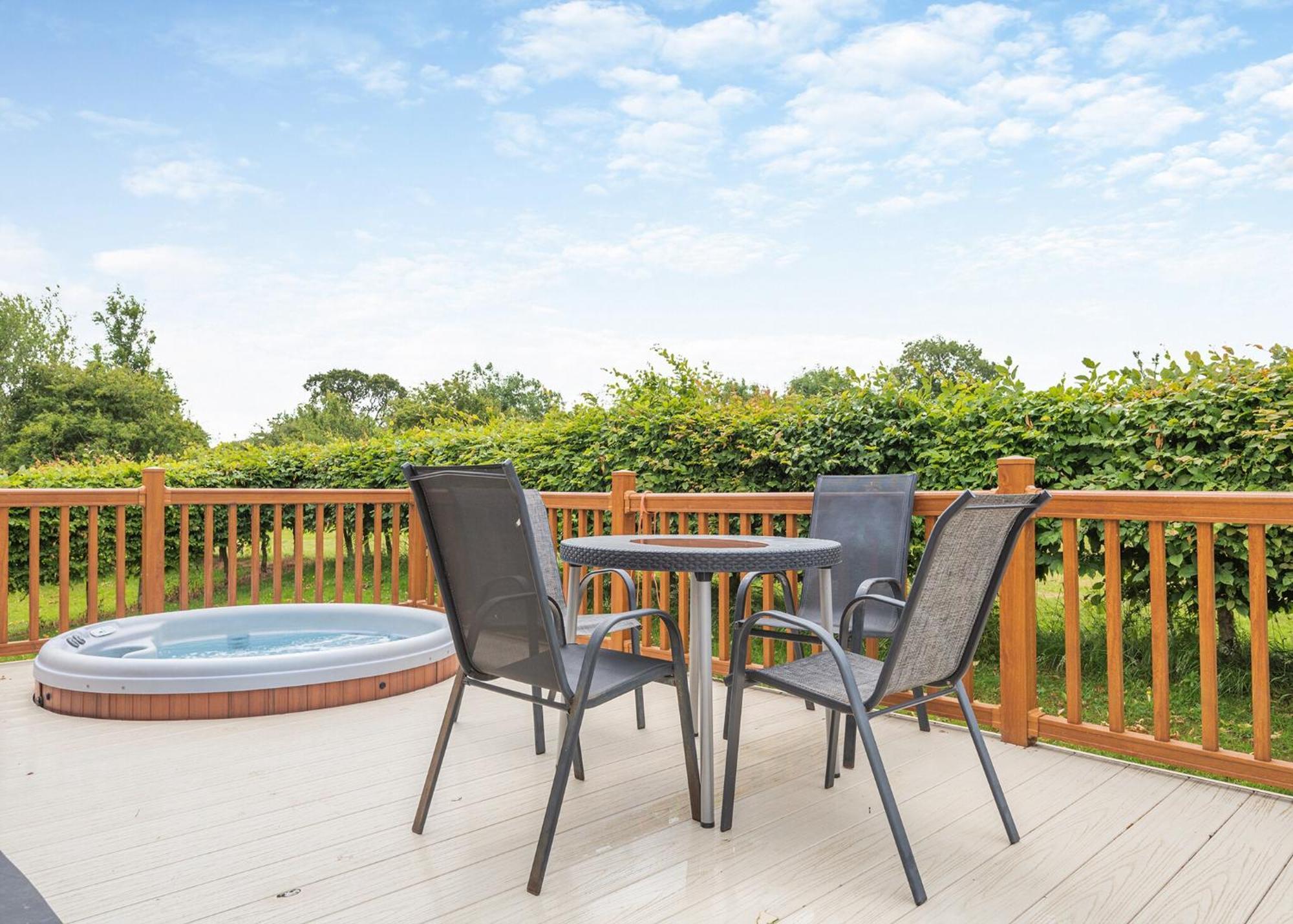 Wigmore Lakes Lodges Cardeston ภายนอก รูปภาพ